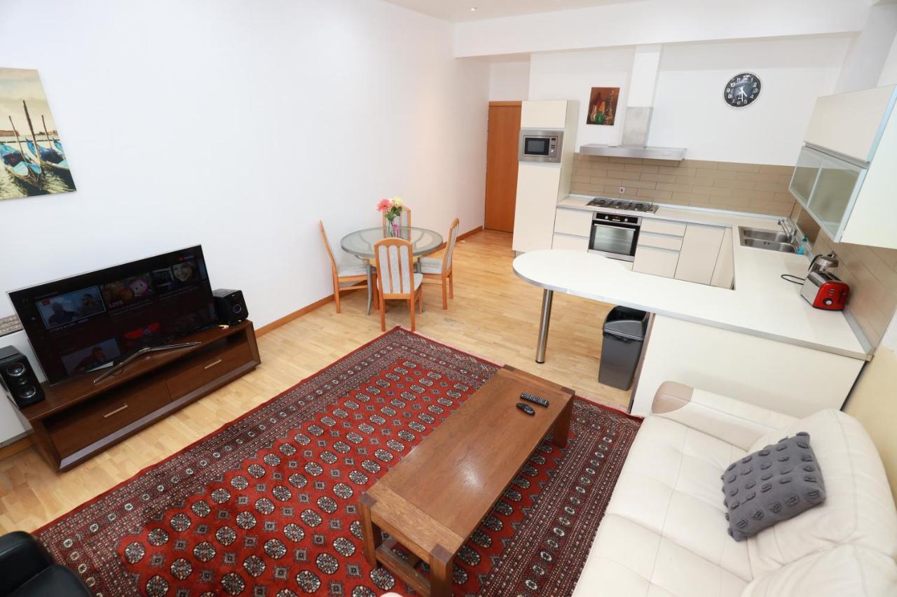 City Apartment กลาสโกว์ ภายนอก รูปภาพ